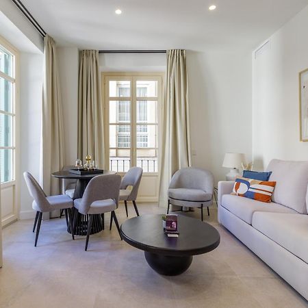 Plaza Del Siglo Suites & Boutique Apartments By Caleta Homes Málaga Dış mekan fotoğraf