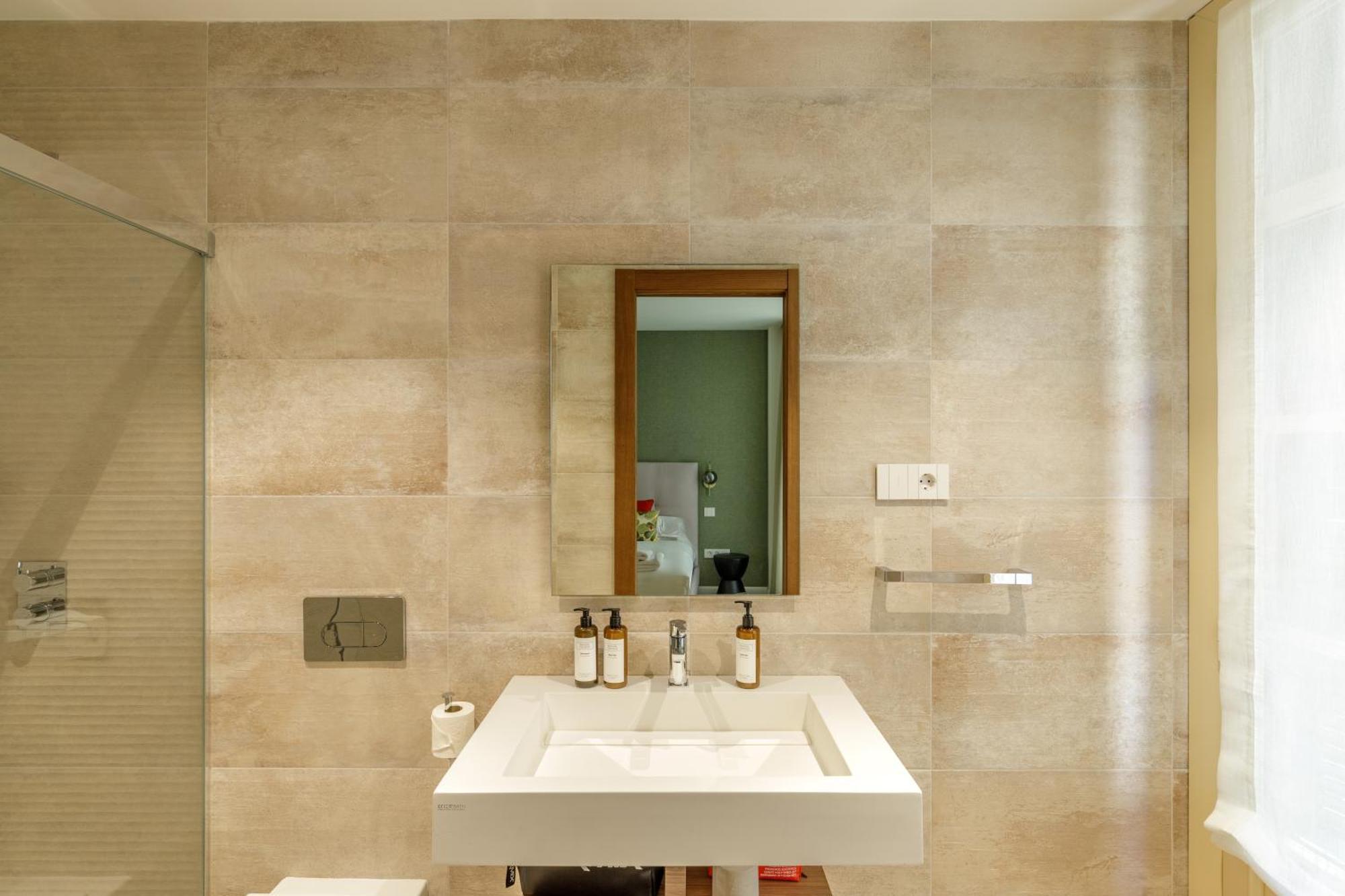 Plaza Del Siglo Suites & Boutique Apartments By Caleta Homes Málaga Dış mekan fotoğraf